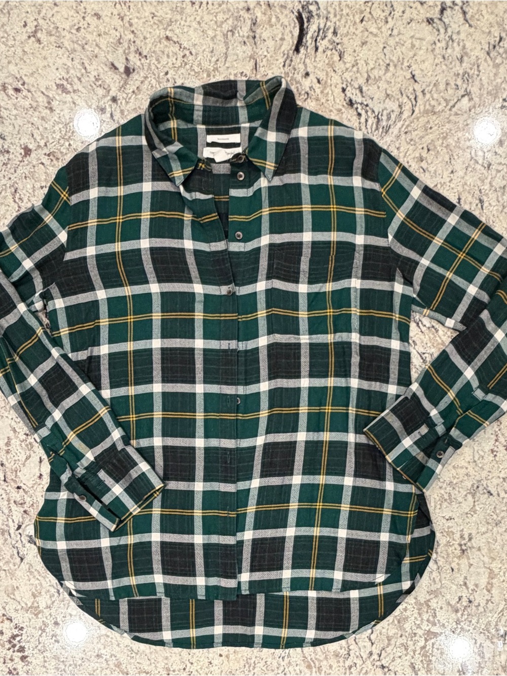 Treasure & Bond Green Plaid Button-Up Flannel Shirt Women’s Size Medium